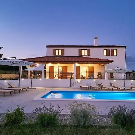 Villa Kuca Roza - Dolinci *